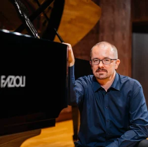 Mehr über den Artikel erfahren „Diese Musik duftet“